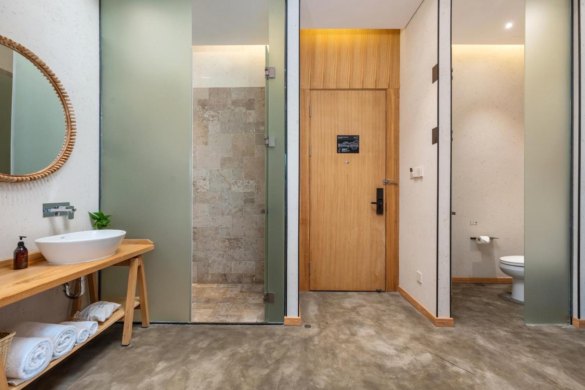 Manli Hotel Shanghai Pudong Airport - Pet Friendly Bagian luar foto