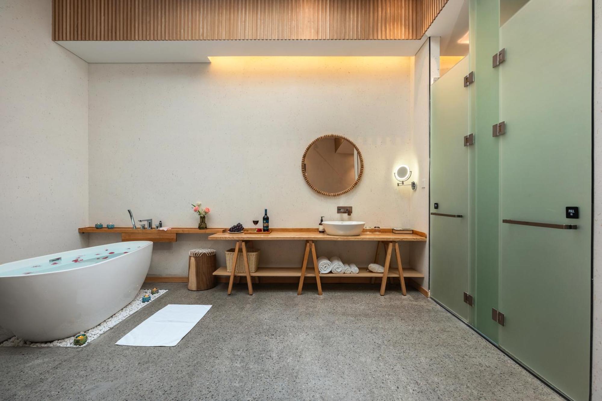 Manli Hotel Shanghai Pudong Airport - Pet Friendly Bagian luar foto