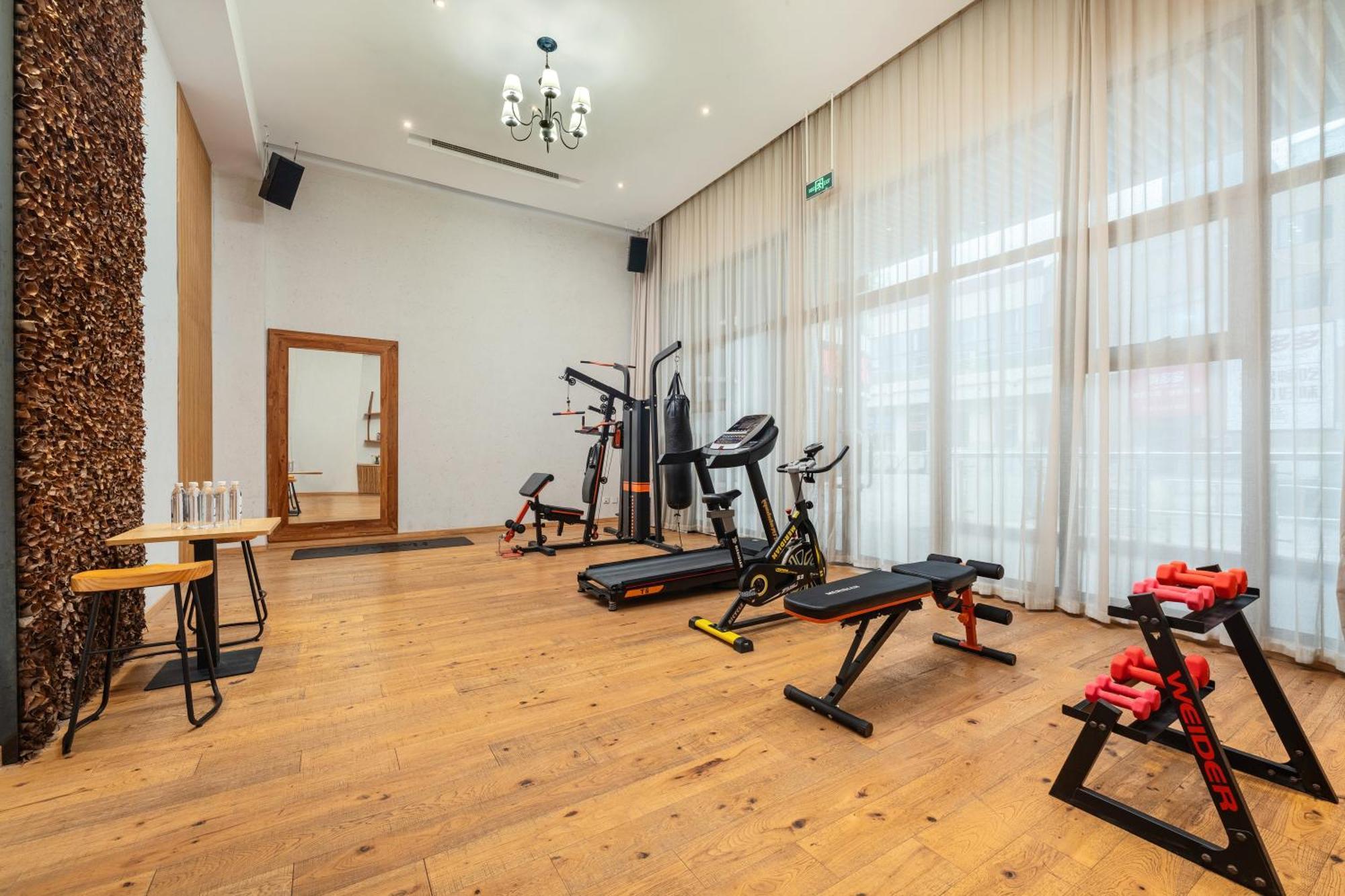 Manli Hotel Shanghai Pudong Airport - Pet Friendly Bagian luar foto